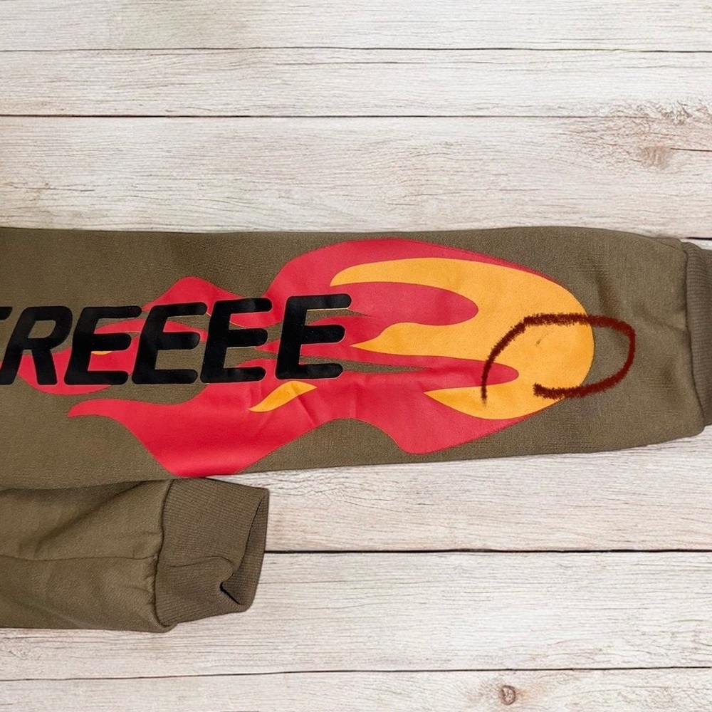 Lucky Me I See Ghosts Mens Brown/Khaki Graphic Pullover Sweatshirt Sz S - Picture 10 of 10